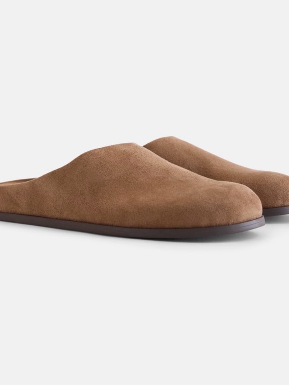 No Boundaries low clogs